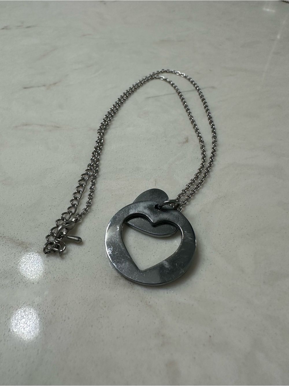 Silver Heart Cutout Pendant Necklace - Women Jewelry